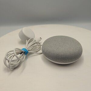 Google Nest Mini H2C Smart Home Speaker Chalk Grey Tested w Outlet Wall Mount